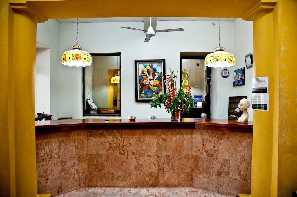 Prince Hotel Port-au-Prince Bagian luar foto