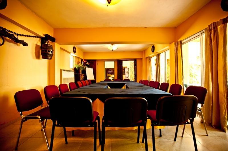 Prince Hotel Port-au-Prince Bagian luar foto