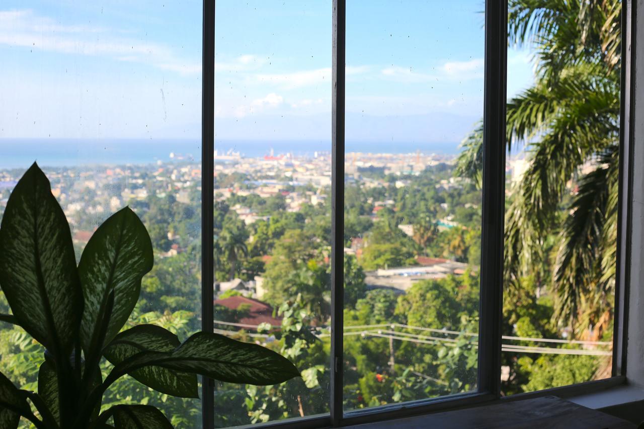 Prince Hotel Port-au-Prince Bagian luar foto